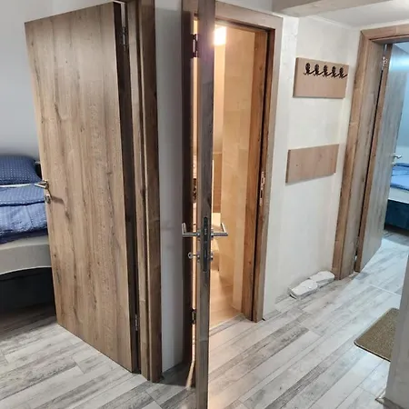 Live & Sleep Apartment