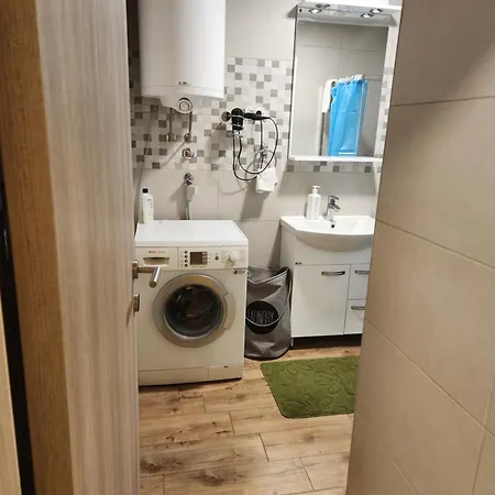 Live & Sleep * Novi Sad