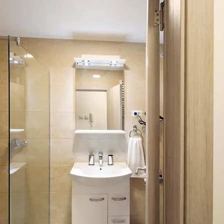 Live & Sleep Apartment *